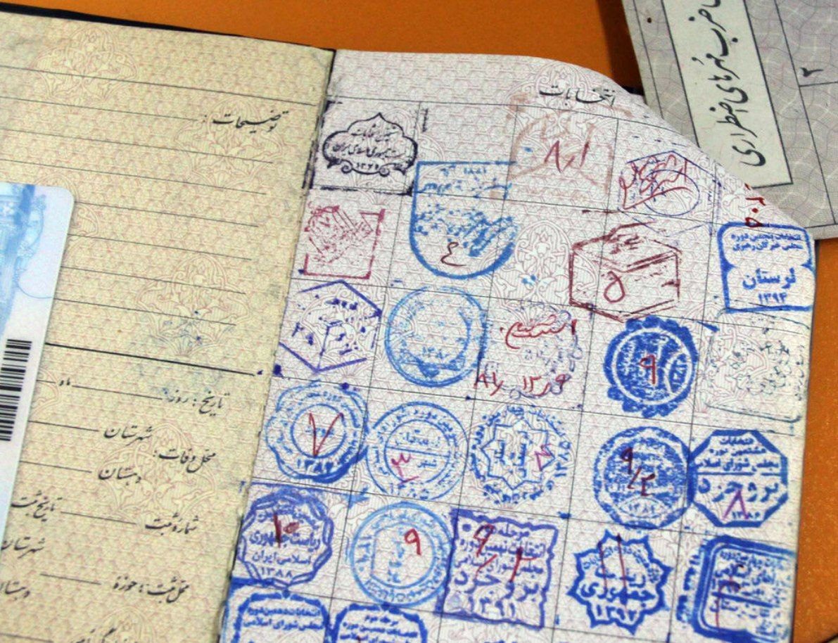 شناسنامه رایدهندگان انتخابات ریاست جمهوری مُهر نمیخورد 5 https://asreeno.ir/wp-content/uploads/2024/06/IMG_20240627_082119_947.jpg شناسنامه رایدهندگان انتخابات ریاست جمهوری مُهر نمیخورد