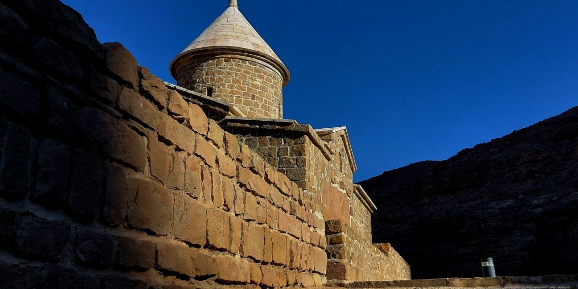 کلیسای چوپان در امتداد رود ارس 1 https://asreeno.ir/wp-content/uploads/2025/01/20250106_183445_3pdj.jpg کلیسای چوپان در امتداد رود ارس