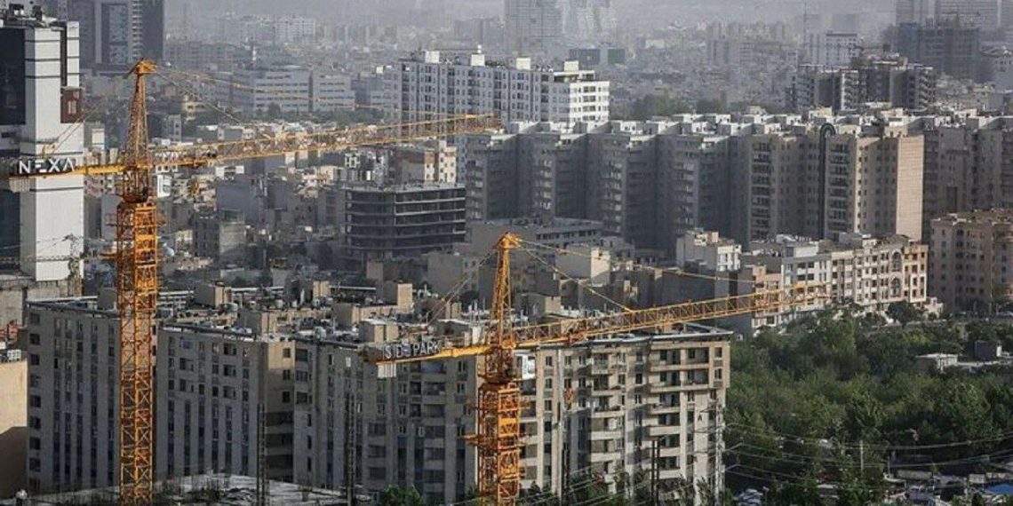وجود ۱۶ هزار ساختمان بلند و ناایمن در تهران / ۵ بیمارستان ناایمن به دادستانی معرفی شدند 1 https://asreeno.ir/wp-content/uploads/2025/01/IMG_20250125_111725_175.jpg شوک سنگین به متقاضیان جدید نهضت ملی مسکن / محتشم: قیمت واحدها افزایش مییابد