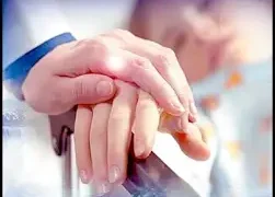 مردم نباید به کادر درمان بیاعتماد شوند/ حفظ اخلاق مداری در شغل پرستاری 10 https://asreeno.ir/wp-content/uploads/2025/01/images.webp مردم نباید به کادر درمان بیاعتماد شوند/ حفظ اخلاق مداری در شغل پرستاری