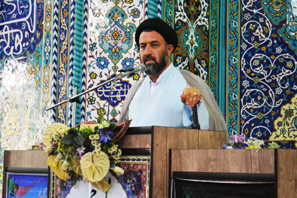 گلایه امام جمعه شهریار از رئیسجمهور/ بازدید نیم روزه برای سه شهرستان کم لطفی است 1 https://asreeno.ir/wp-content/uploads/2025/02/2503967.jpg گلایه امام جمعه شهریار از رئیسجمهور/ بازدید نیم روزه برای سه شهرستان کم لطفی است