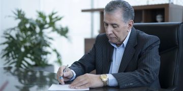 رئیس اتاق ایران خواستار لغو ممنوعیت‌های صادراتی شد