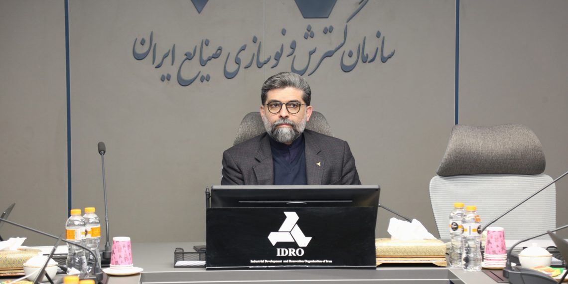 توسعه اقتصاد با مشارکت مردم و حمایت سرمایه ای