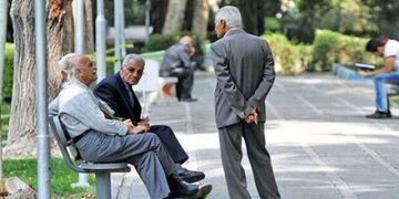 آخرین فرصت دریافت وام ۵۰ میلیونی بازنشستگان؛ از ثبت‌نام جا نمانید