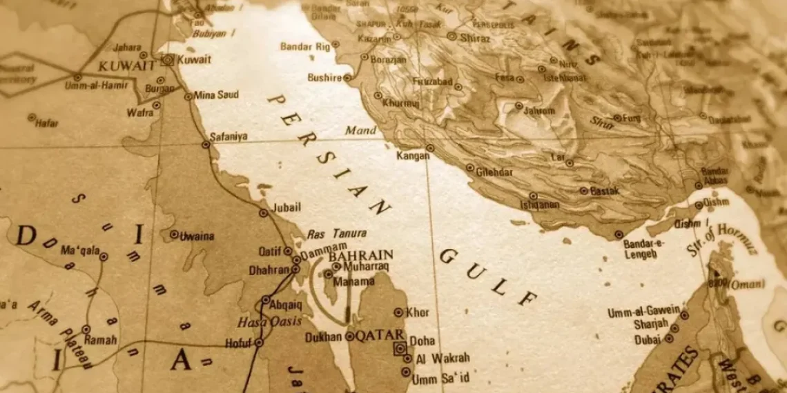 خلیج فارس؛ نامی تاریخی که در دل اسناد باستانی ثبت شده است 1 https://asreeno.ir/wp-content/uploads/2025/05/خلیج-فارس-ak4534-1200x800-1.webp خلیج فارس؛ نامی تاریخی که در دل اسناد باستانی ثبت شده است