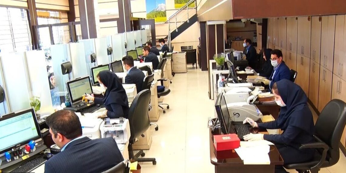 پزشکیان با شمشیر عدالت؛ تغییرات مهم در حق و حقوق کارکنان دولت