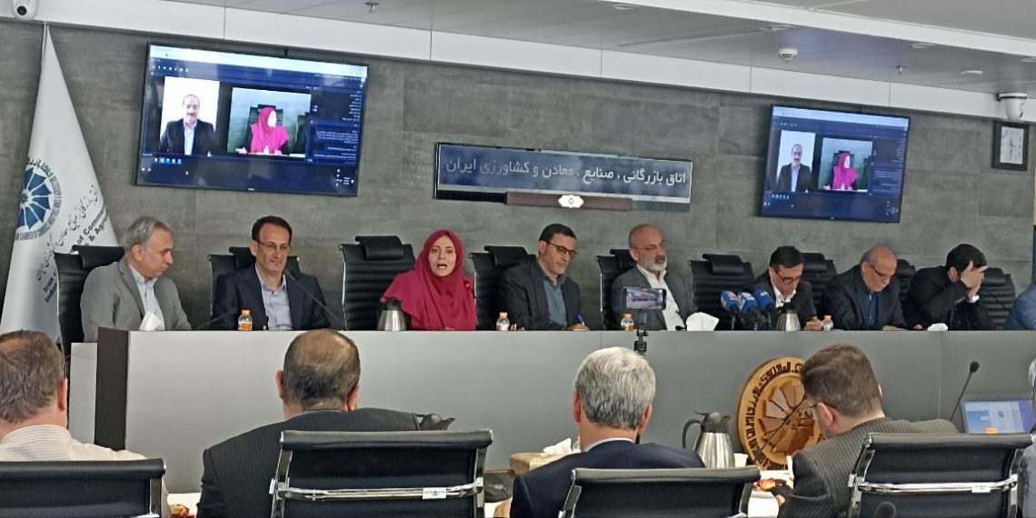 صادرات نرم‌افزار دیگر کدنویسی نیست، تجارت الگوریتم و داده است