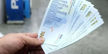 فرار نیروی متخصص؛ دستمزدها با واقعیت زندگی فاصله دارند
