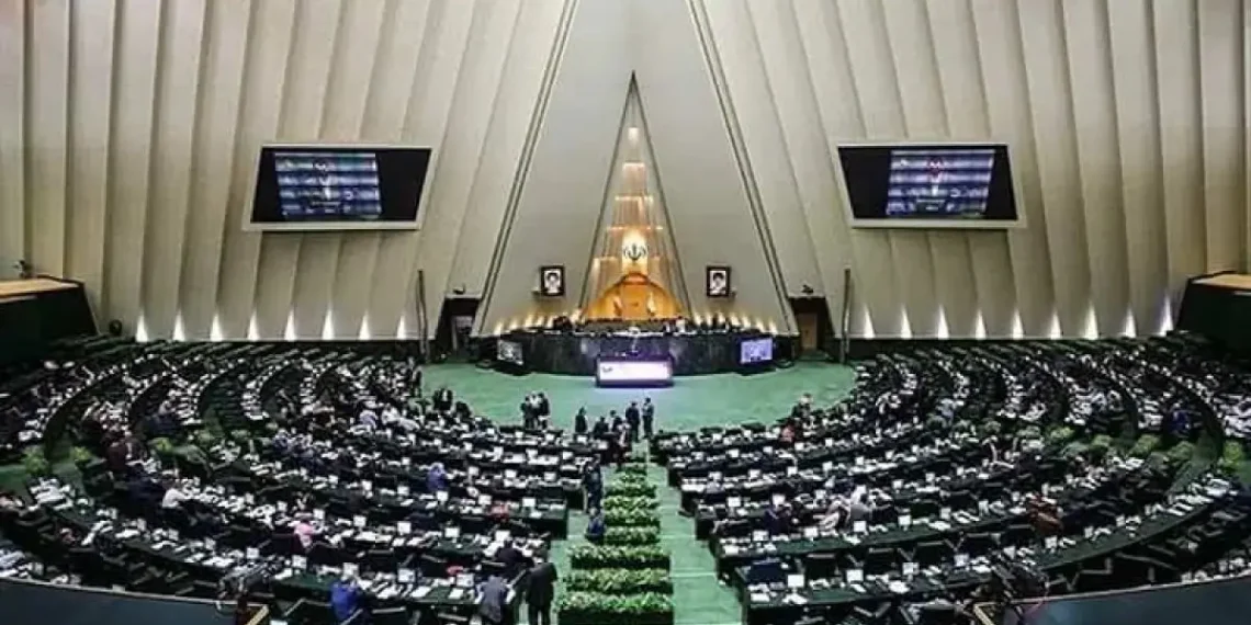 بررسی وضعیت نهایی‌نشده «فوق‌العاده خاص» کارکنان دولت؛ مسیر تصویب و ابهامات اجرایی