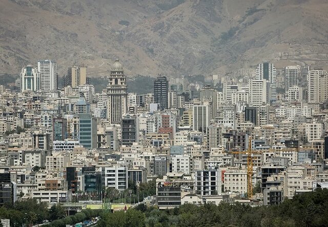 خواب تابستانه بازار مسکن؛ خریدارها کجا رفتن؟ 1 https://asreeno.ir/wp-content/uploads/2025/07/IMG_20250707_093938_324.jpg خواب تابستانه بازار مسکن؛ خریدارها کجا رفتن؟