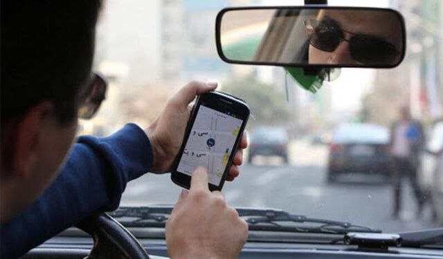 رئیس شورای شهر تهران: فعالیت تاکسیهای اینترنتی غیرشهرداری غیرقانونی است 1 https://asreeno.ir/wp-content/uploads/2025/07/IMG_20250708_135150_950.jpg هشدار جدی به مسافران تاکسیهای اینترنتی | رانندگان فقط در شهر پلاکشده مجازند