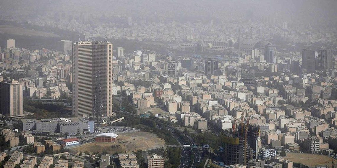 تهران در محاصره گردوخاک؛ آلودگی هوای پایتخت رکورد می‌زند