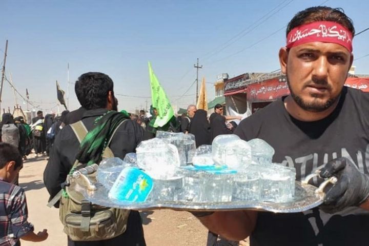 ضرورت مصرف آب بستهبندی در پیادهروی اربعین/ هشدار درباره خطر بیماریها 1 https://asreeno.ir/wp-content/uploads/2025/08/photo_2025-08-11_07-21-29.jpg ضرورت مصرف آب بستهبندی در پیادهروی اربعین/ هشدار درباره خطر بیماریها