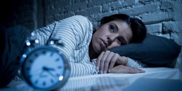میوه‌ها؛ درمان طبیعی و خوشمزه بی‌خوابی