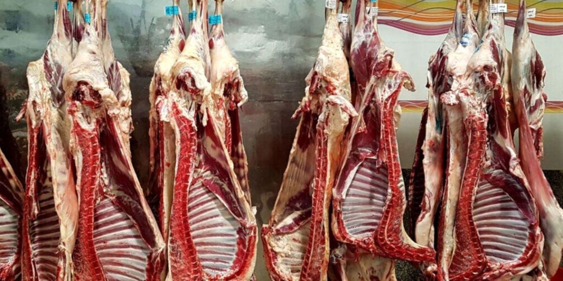 گوشت برزیلی و پاکستانی در راه سفره ایرانی‌ها؛ نرخ مصوب ۵۹۸ هزار تومان