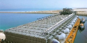 رئیس دانشگاه تهران: استخراج آب ژرف و انتقال آب دریا راهکار علمی بحران آب نیست