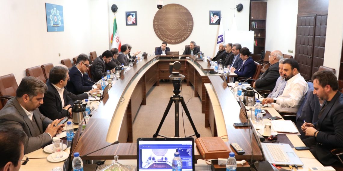 تسهیل تأمین مالی تعاونی‌ها؛ اولویت اصلی کمیسیون بازار سرمایه اتاق تعاون و بانک توسعه تعاون