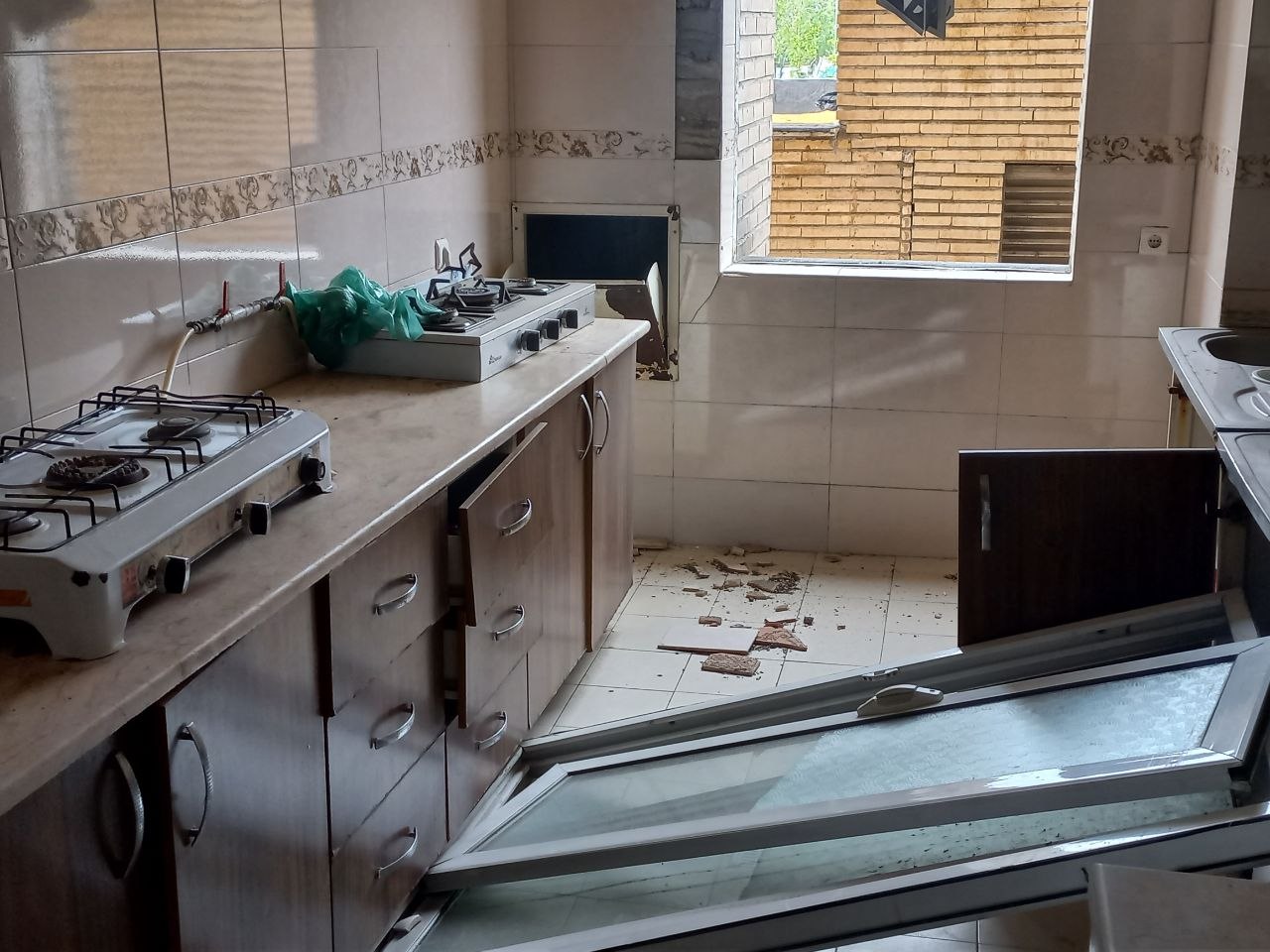 IMG 20260505 104300 961 برای اولین بار تصاویر خوابگاه دانشجویی شهید بهشتی پس از حمله رژیم صهیونسیتی &bull; پایگاه خبری عصری نو