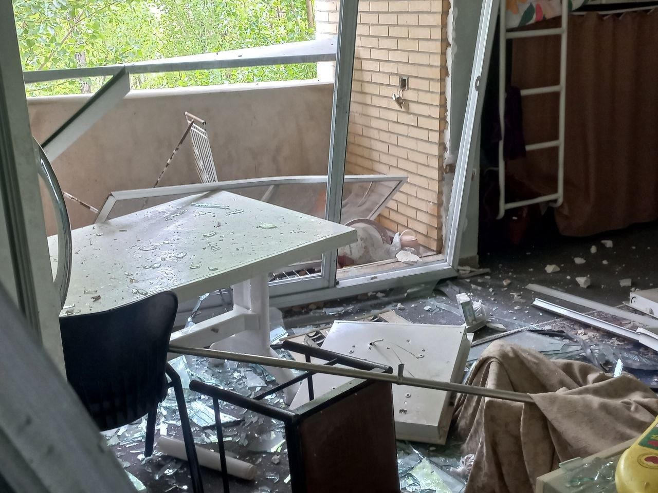 IMG 20260505 104301 121 برای اولین بار تصاویر خوابگاه دانشجویی شهید بهشتی پس از حمله رژیم صهیونسیتی &bull; پایگاه خبری عصری نو