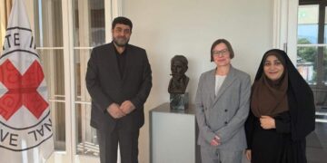 پیگیری بازگشایی بیمارستان ایرانیان دبی در دستور کار هلال احمر