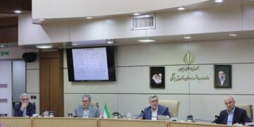 ورود شرکت‌های هواپیمایی و کشتیرانی به مسئله بحران دارو
