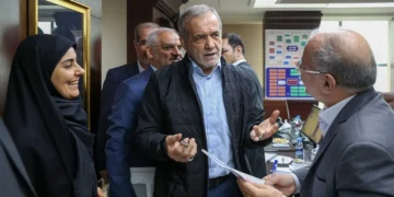 بازار مسکن در کما؛ کارشناس اقتصادی به دولت پزشکیان هشدار جدی داد