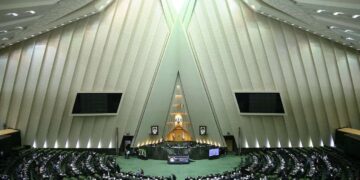 مجلس به دنبال مهار گرانی؛ آخرین وضعیت تامین کالاهای اساسی بررسی شد
