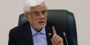 عارف: گام اول بازگشایی فضای مجازی برداشته شد