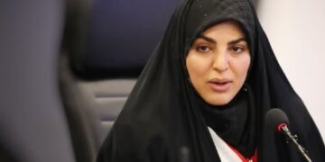 ارتقای جایگاه تشکیلاتی بانوان در دانشگاه آزاد اسلامی؛ گامی راهبردی از مدیریت اجرایی به تصمیم‌سازی عالی