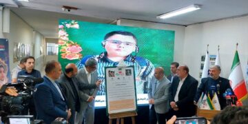 خورشید بر بام مدارس ایران درخشید؛ آغاز نهضت تجهیز ۱۲ هزار مدرسه به نیروگاه‌های خورشیدی