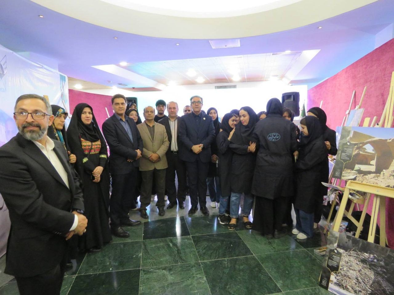 IMG 20260608 142030 129 هنرمندان دانشگاه استاد فرشچیان یاد شهدای مدرسه میناب را با خلق آثار هنری گرامی داشتند &bull; پایگاه خبری عصری نو