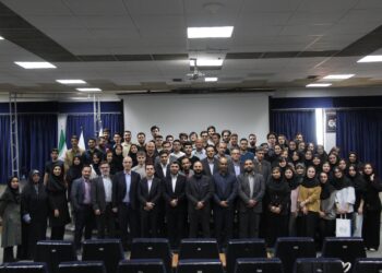 برگزاری نشست صمیمانه رئیس باشگاه پژوهشگران جوان و نخبگان با تیم اجرایی جشنواره ملی «فرهیختگان جوان»